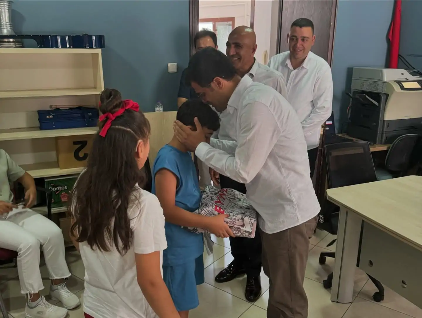 Özel çocuklardan Bilal Kırkpınar’a Duygulandıran Sürpriz: “Sen Bizim Manevi Babamızsın”